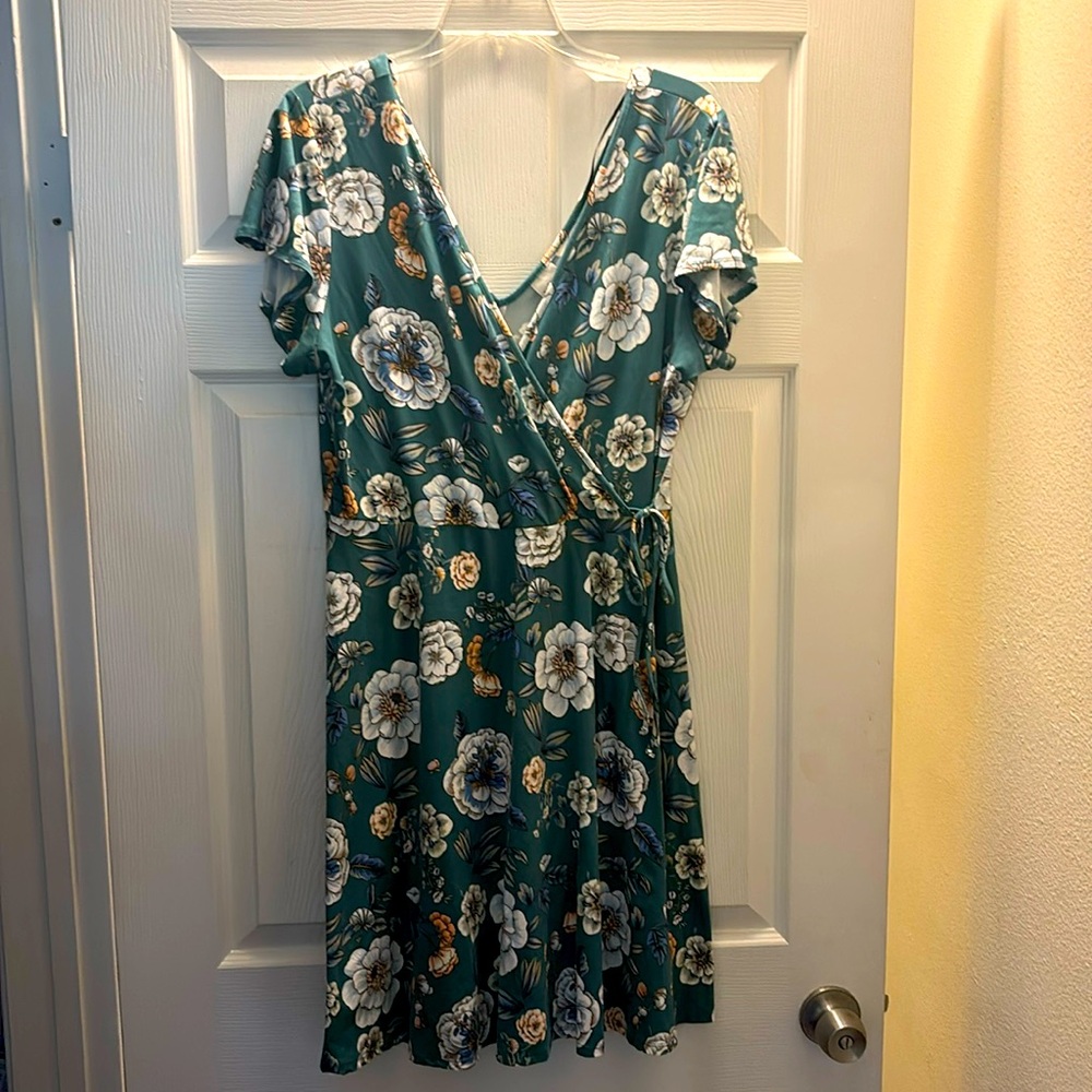 Kaileigh XL Flower dress